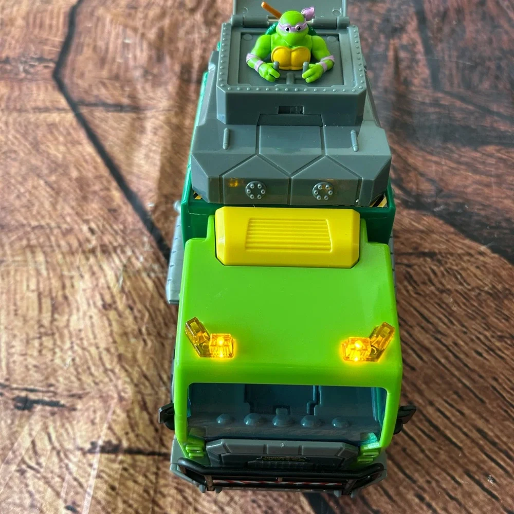 Turtle Power‎ Green Toy Truck